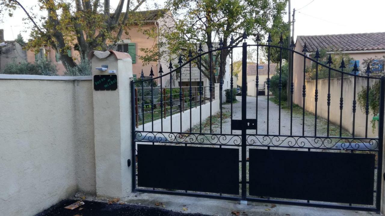 Berne &Michel Bed and Breakfast Αβινιόν Εξωτερικό φωτογραφία